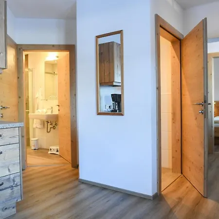 Weitgasserhof 3*